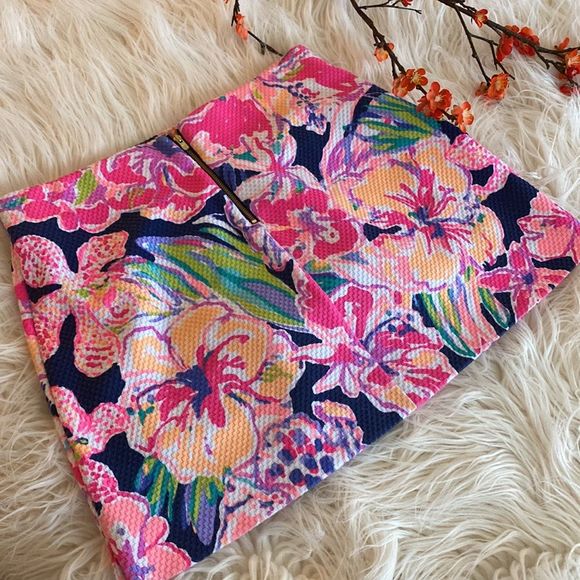 💞LILY PULITZER💞gorgeous skirt/skort - Picture 9 of 12